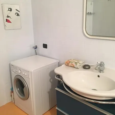 Il Ghirotondo - Trilocale In Centro Apartment Parma